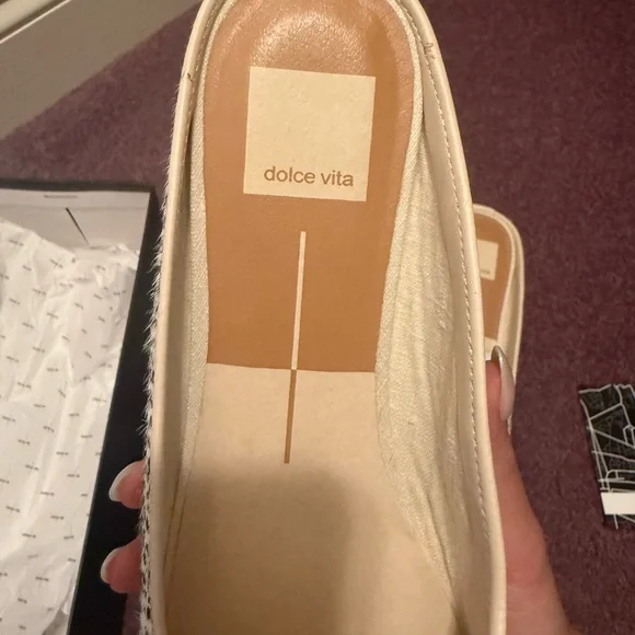 Dolce Vita Slip-On Shoes - Picture 5 of 7